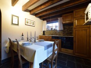 Cottage in Rachamps near Bastogne Museum, cleaning included - - 0