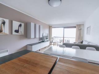 Apartment Nieuwpoort near Beach Promenade, cleaning included - Oostduinkerke - 4