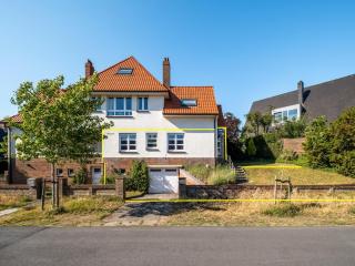 Apartment in Koksijde with Terrace & Garden, cleaning included - Koksijde - 9