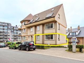 Apartment near Zeedijk Beach, cleaning included - Koksijde - 9