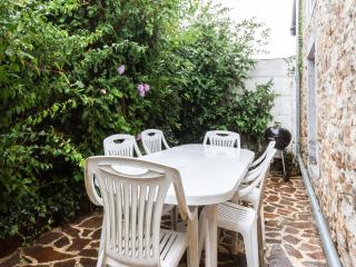 Charming Stay in Viroinval, cleaning included - Le Mesnil - 6