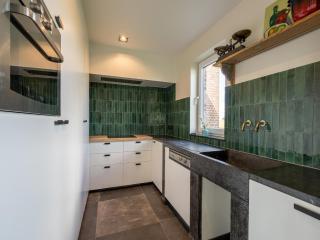 Spacious Holiday Home with Pond, cleaning included - Beveren - 0