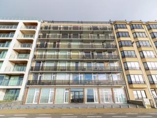 Studio in Ostend with Stunning Sea Views, cleaning included - Ostenda - 9