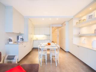 Apartment on the Coast with Beach Access, cleaning included - Oostduinkerke - 3
