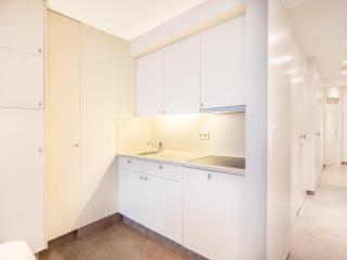 Apartment on the Coast with Beach Access, cleaning included - Oostduinkerke - 7