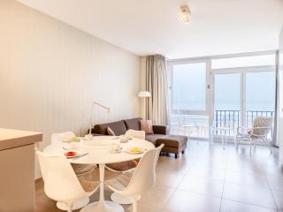 Apartment by the Sea in Austria with Dunes, cleaning included - Oostduinkerke - 3