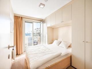 Apartment near Sandy Beach in Coastal Area, cleaning included - Oostduinkerke - 6