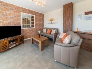 Spacious Getaway near Spa F1, cleaning included - 0