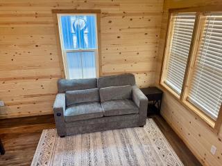 Frontier Suites - Wolf Creek - 1