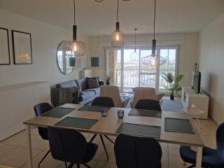 Apartment in Nieuwpoort near Scenic Beach, cleaning included - Nieuwpoort - 0