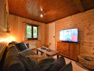 Chalet Retreat with Private Deck, cleaning included - Oignies-en-Thierache - 3