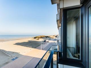 Apartment on Zeedijk with Sea View, cleaning included - Koksijde - 5