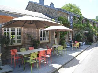 Holiday Home in Bi vre with Terrace, cleaning included - Bièvre - 4