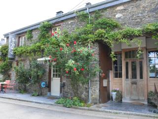 Holiday Home in Bi vre with Terrace, cleaning included - Bièvre - 9