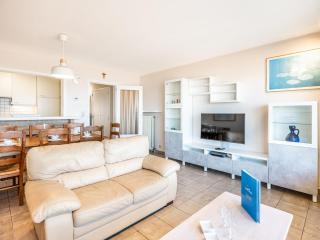 Apartment in St-Idesbald with Sea View, cleaning included - Sint-Idesbald - 1