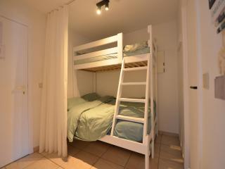 Apartment in Oostduinkerke near the Beach, cleaning included - Oostduinkerke - 1
