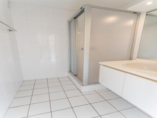 Apartment by Belgian Coast with Sun Terrace, cleaning included - Oostduinkerke - 2