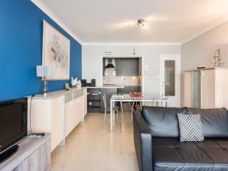 Apartment near the Sea with Modern Comfort, cleaning included - Koksijde - 1