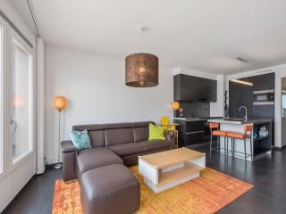 Apartment on Zeedijk with Sea View, cleaning included - Koksijde - 3