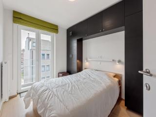 Apartment on Zeedijk with Sea View, cleaning included - Koksijde - 8