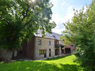 Holiday Home in Ardennes with Forest Views, cleaning included - Beauraing - 4