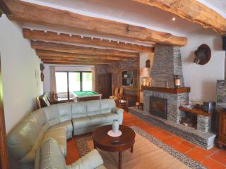 Holiday Home in Ardennes with Forest Views, cleaning included - Beauraing - 3