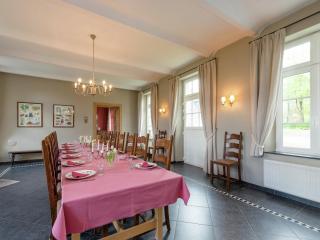 Charming, stylish, comfortable mansion, cleaning included - Libin - 8