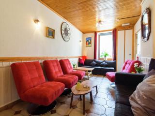 Holiday Home in Ardennes Scenic Valley, cleaning included - Marcourt - 4