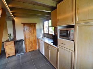 Holiday Home in Flobecq with Private Sauna, cleaning included - - 1