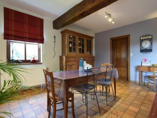 Holiday Home in Noville with Garden & BBQ, cleaning included - Bastogne - 4