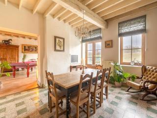 Square farm in the beautiful blossom region, cleaning included - Sint-Truiden - 0