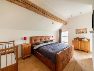 Square farm in the beautiful blossom region, cleaning included - Sint-Truiden - 8