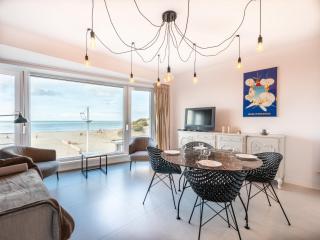 Apartment by St André Dunes and Sea, cleaning included - Koksijde - 3