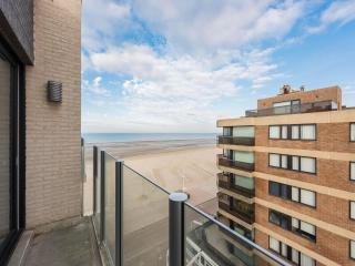 Apartment in Belgium with Sea View, cleaning included - Koksijde - 4