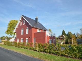Charming Fens Family Home, cleaning included - 9