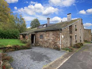 Farmhouse in Malempré near Forest, cleaning included - Malempré - 9
