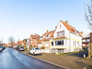 Apartment in Koksijde near the Beach, cleaning included - Koksijde - 9