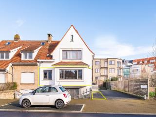 Apartment in Koksijde near the Beach, cleaning included - Koksijde - 3