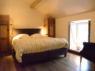 Villa with hottub in calm area, cleaning included - Bièvre - 1