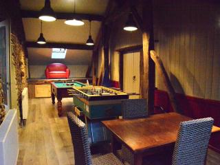 Villa with hottub in calm area, cleaning included - Bièvre - 3