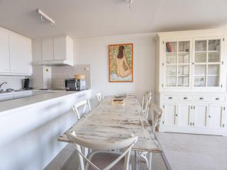 Apartment on Beach near Town Center, cleaning included - Oostduinkerke - 0