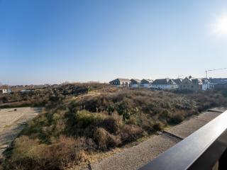 Apartment on Beach near Town Center, cleaning included - Oostduinkerke - 6