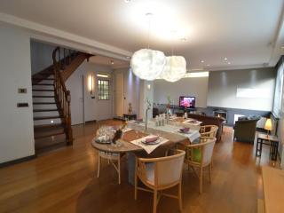 Splendid villa in Flemish Ardennes with pool, cleaning included - Wolvenhoek - 7