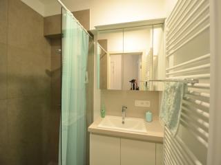 Stylish apartment with sunny terrace, cleaning included - Oostduinkerke - 1