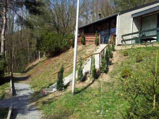 Bungalow in Ardennes near Coo Waterfalls, cleaning included - Stavelot - 4