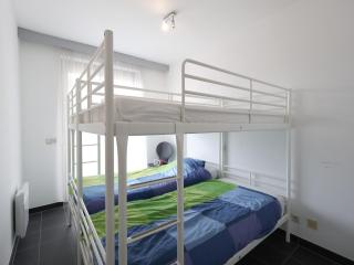 Apartment in Oostduinkerke near the Coast, cleaning included - Oostduinkerke - 1