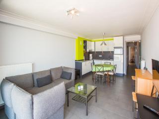 Apartment by Zeedijk with Spacious Terrace, cleaning included - Middelkerke - 8