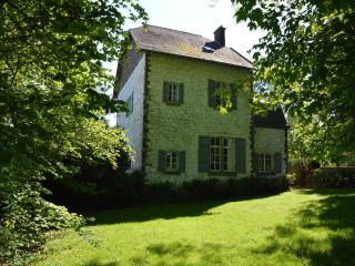 Holiday home in Roumont with garden, cleaning included - Bertogne - 3