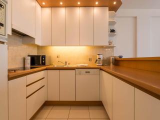 Apartment in Nieuwpoort by the Seafront, cleaning included - Koksijde - 8