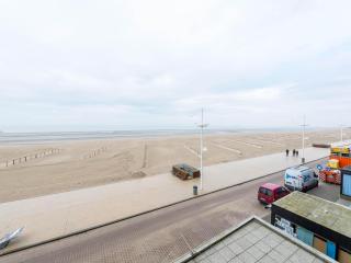 Apartment in Nieuwpoort by the Seafront, cleaning included - Koksijde - 6